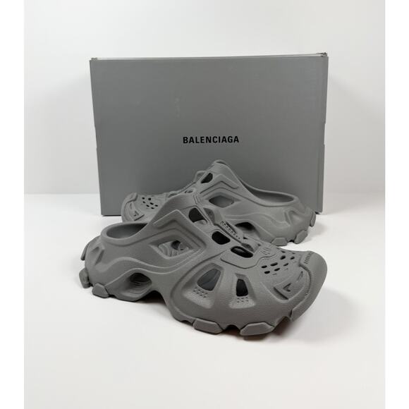 Balenciaga Gray Foam Sandal Clogs main image 7